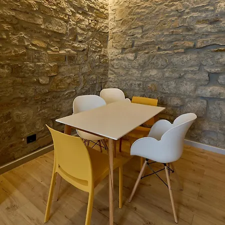 Stone House, Comfort Nel Cuore Di Appartement Trieste